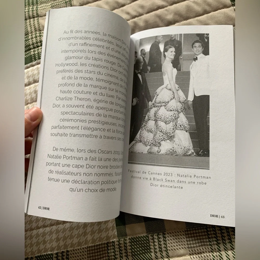 DIOR BOOK - Picture 4 of 4
